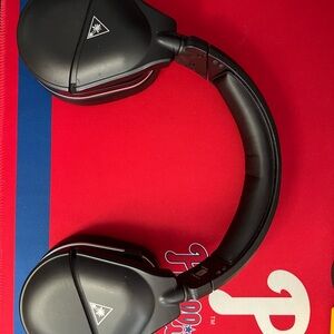 Turtle Beach Black Wireless Headphones